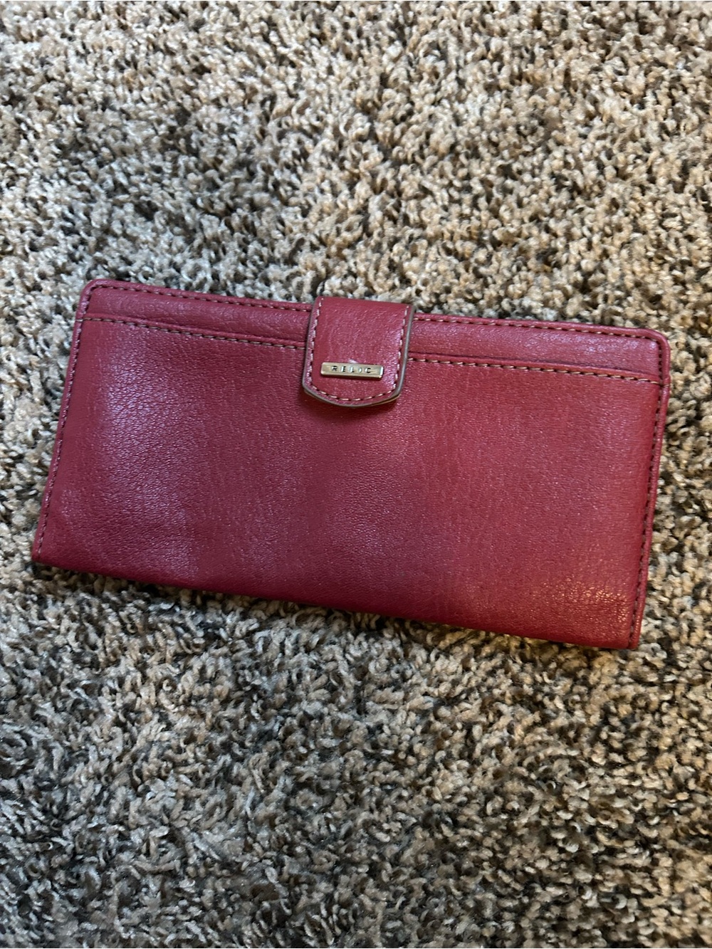Relic Women’s Red Solid RFID Blocking Wallet, Zipper Coin Pocket, ID, Cards